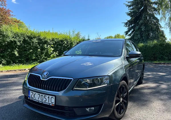 samochody osobowe Skoda Octavia cena 44990 przebieg: 224000, rok produkcji 2016 z Koszalin